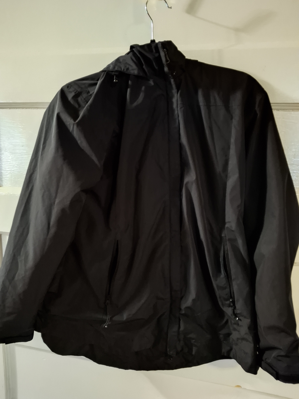 Men's Black Hooded Rain Jacket – Lightweight Water-Repellent Shell